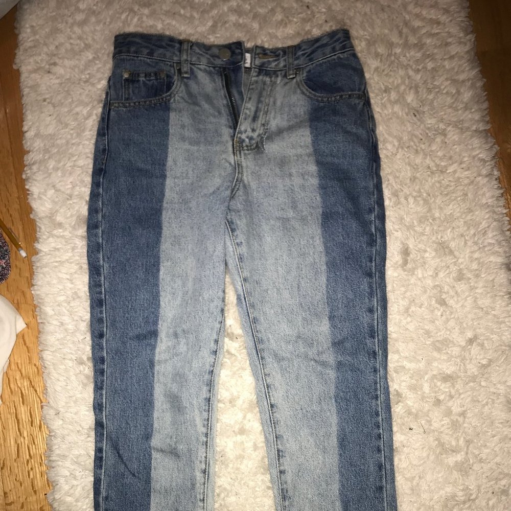 Tobi split wash mom jeans
